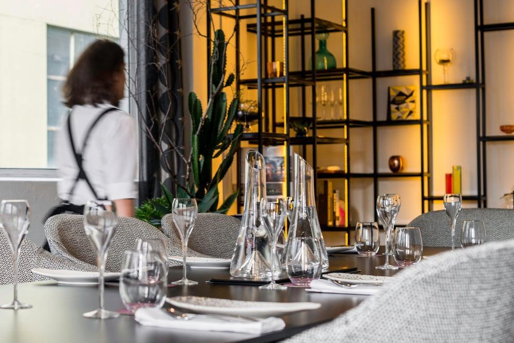 מלבורן Adelphi Hotel מראה חיצוני תמונה Restaurant 7132