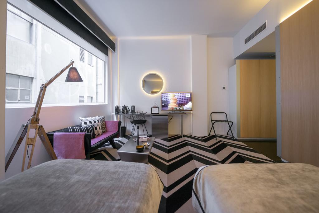 מלבורן Adelphi Hotel חדר תמונה A room at the hotel