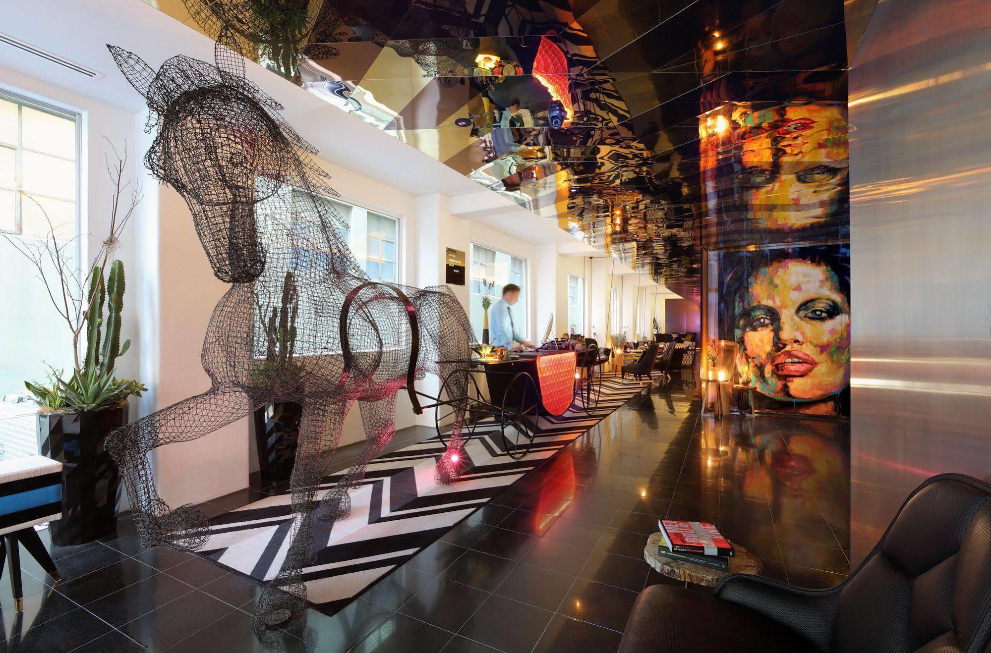 מלבורן Adelphi Hotel מראה חיצוני תמונה The lobby of the Mandarin Oriental, Munich